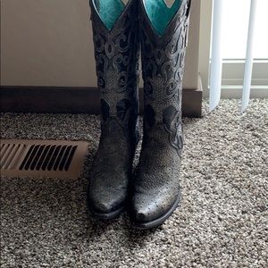 Beautiful Corral Handcrafted Cowboy Boots